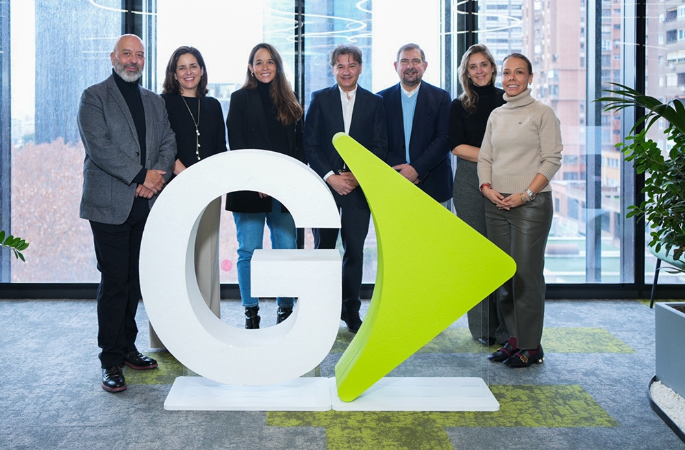 Globant Telefónica becas y capacitación